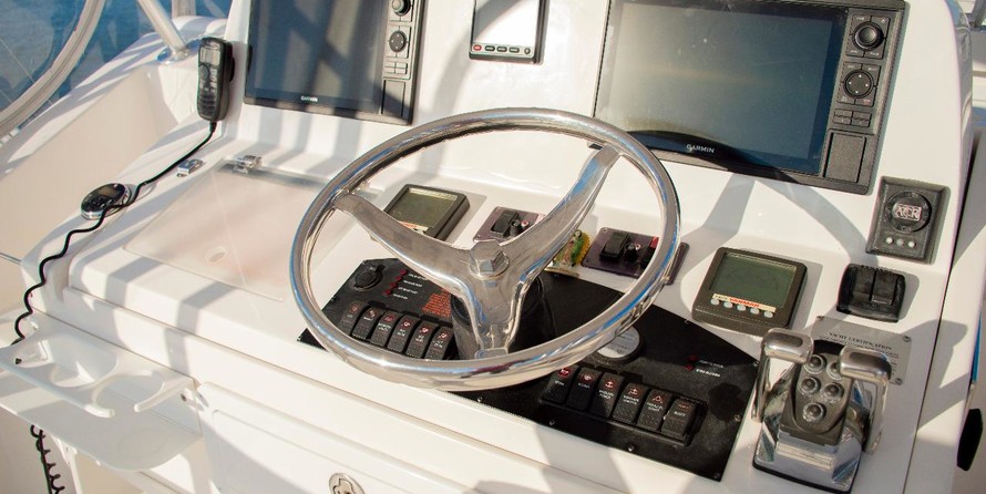 Luhrs 34 convertible