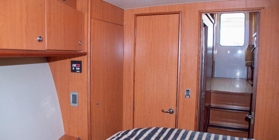 Luhrs 34 convertible