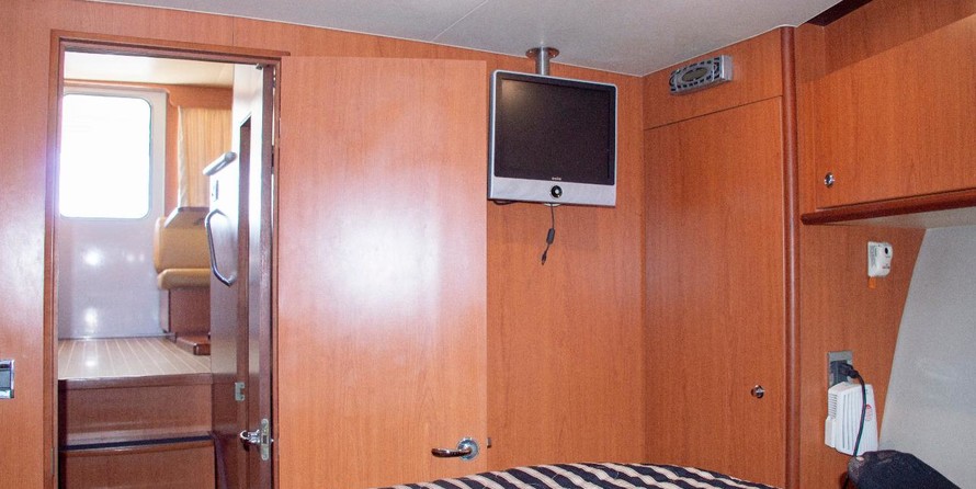 Luhrs 34 convertible