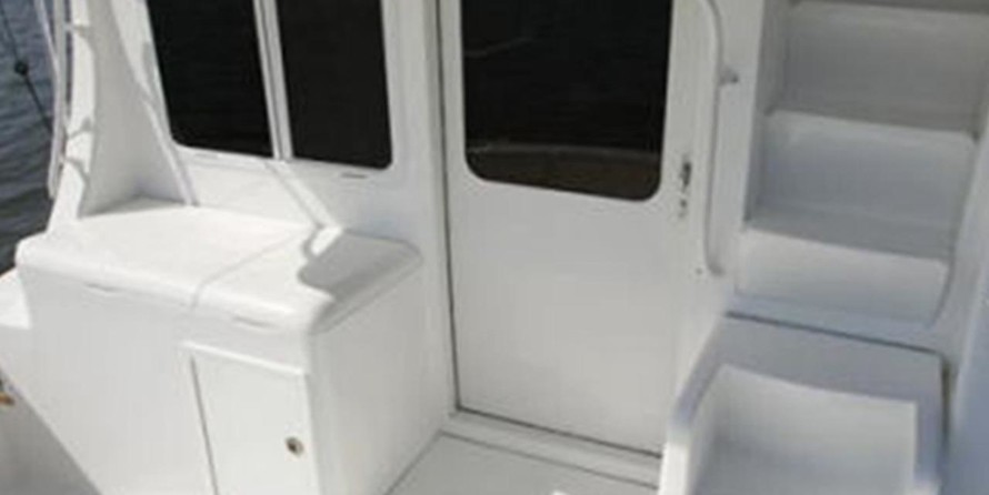 Luhrs 34 convertible