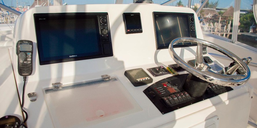 Luhrs 34 convertible