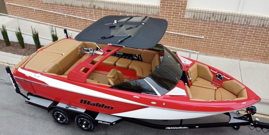 Malibu Wakesetter 23 LSV