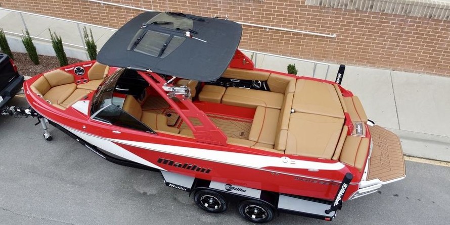Malibu Wakesetter 23 LSV