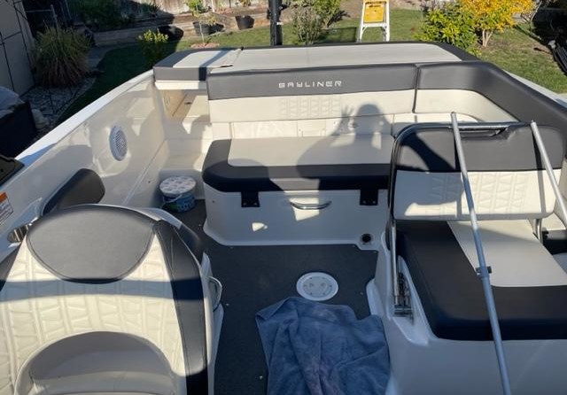 Bayliner VR6 BOWRIDER