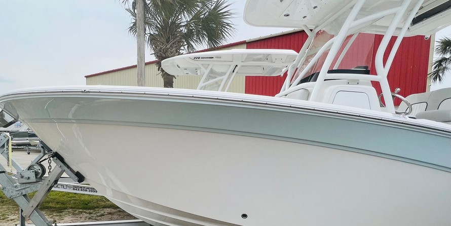 Sea Fox 228 Commander