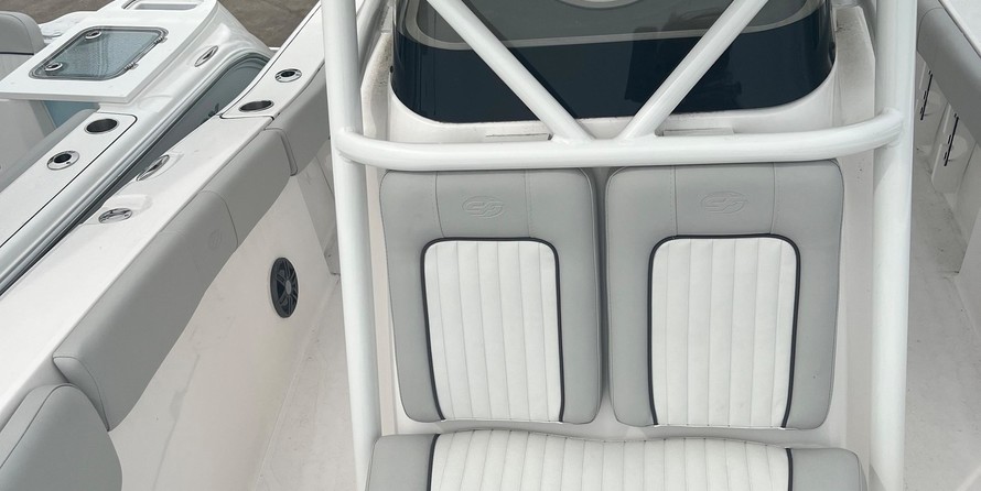 Sea Fox 228 Commander