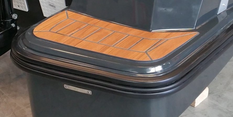 Corsiva 565 tender