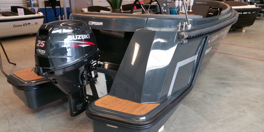 Corsiva 565 tender