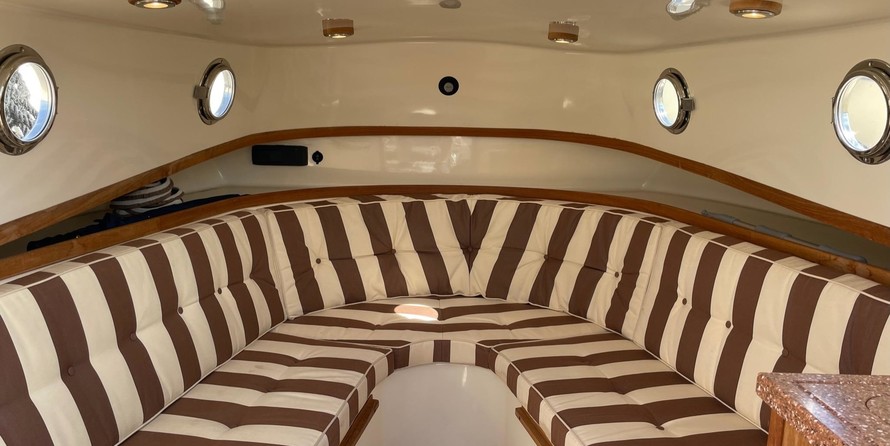 Jan Van Gent Cabin