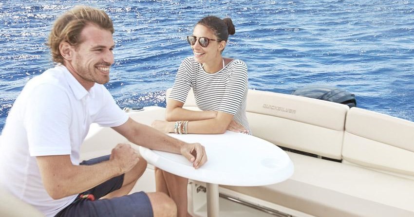 Quicksilver Activ 555 Cabin