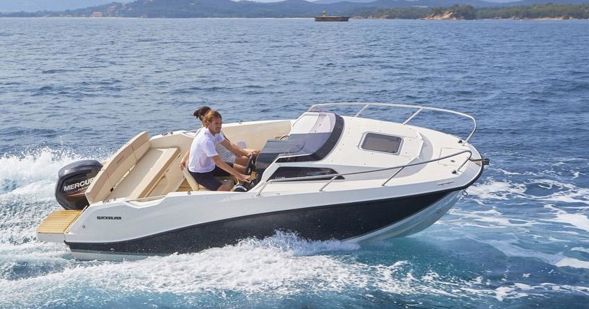 Quicksilver Activ 555 Cabin