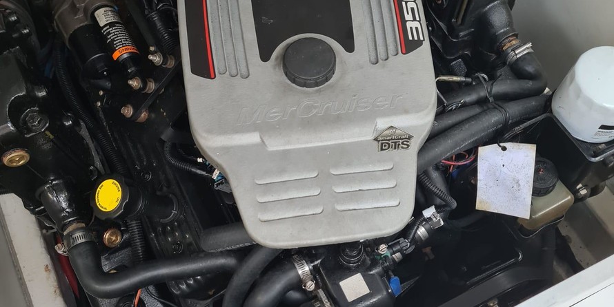 Sea Ray 255 Sundancer