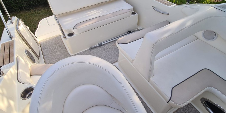 Sea Ray 255 Sundancer