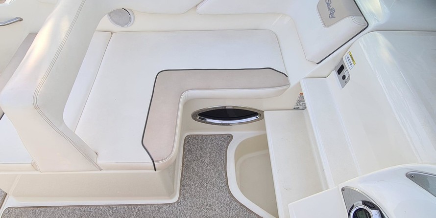 Sea Ray 255 Sundancer