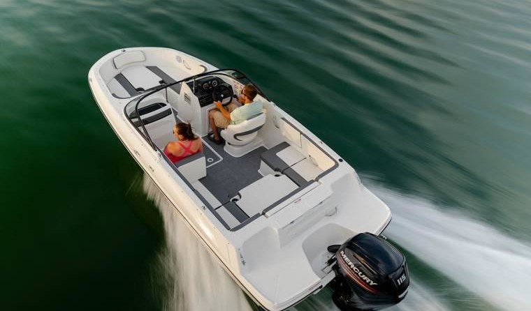 Bayliner VR4 BOWRIDER