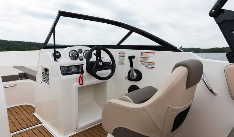 Bayliner VR4 BOWRIDER