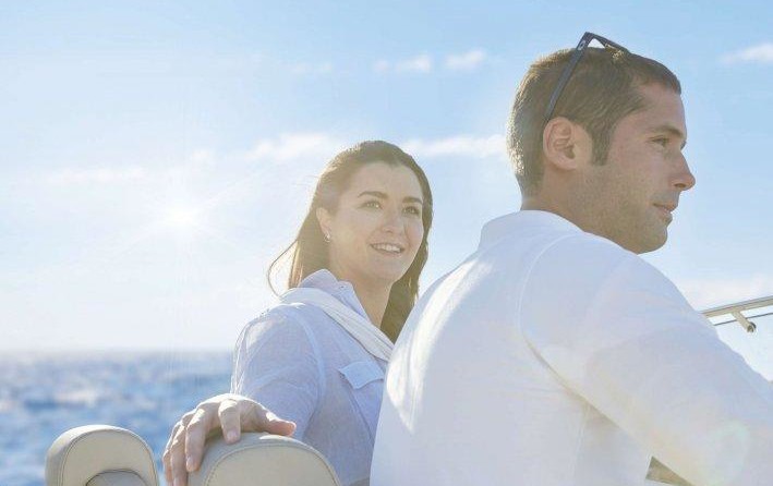 Quicksilver Activ 675 Sundeck