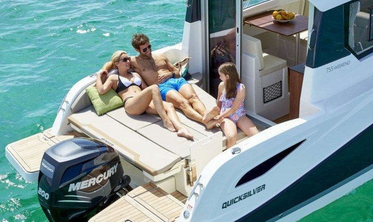 Quicksilver Activ 755 Weekend