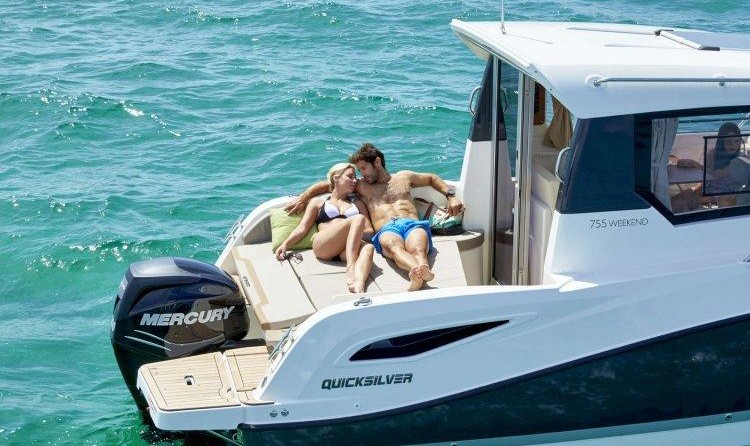 Quicksilver Activ 755 Weekend