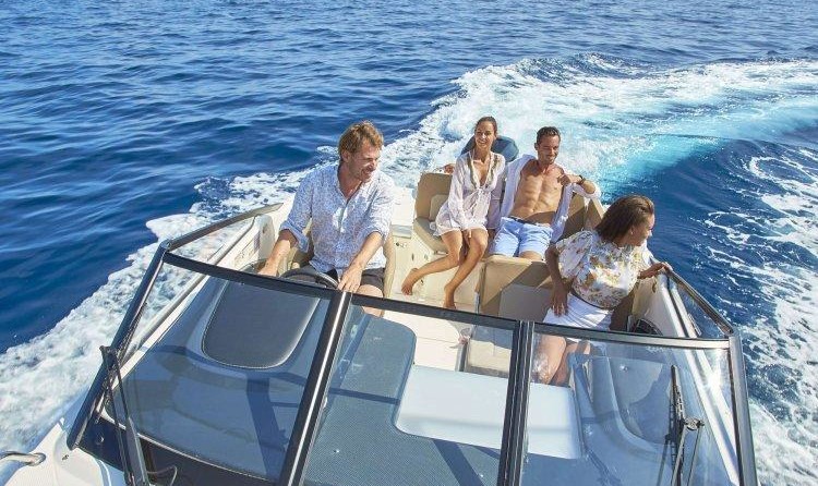 Quicksilver Activ 755 Cruiser