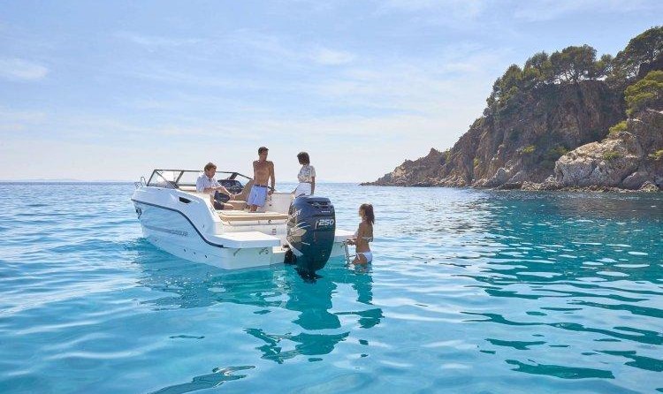 Quicksilver Activ 755 Cruiser