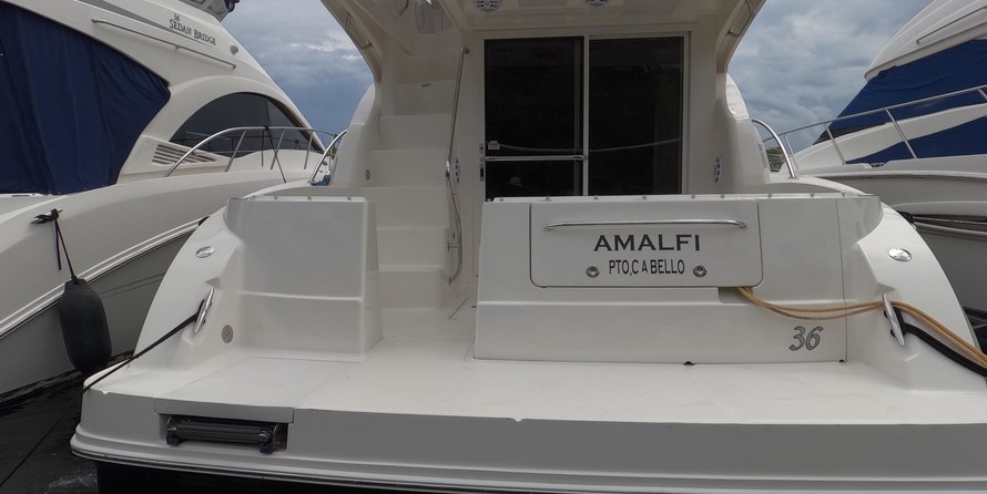 Sea ray sedan bridge