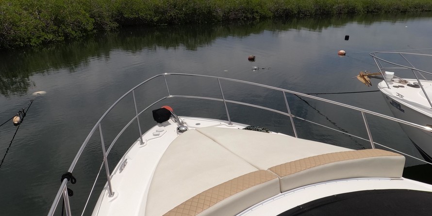 Sea ray sedan bridge