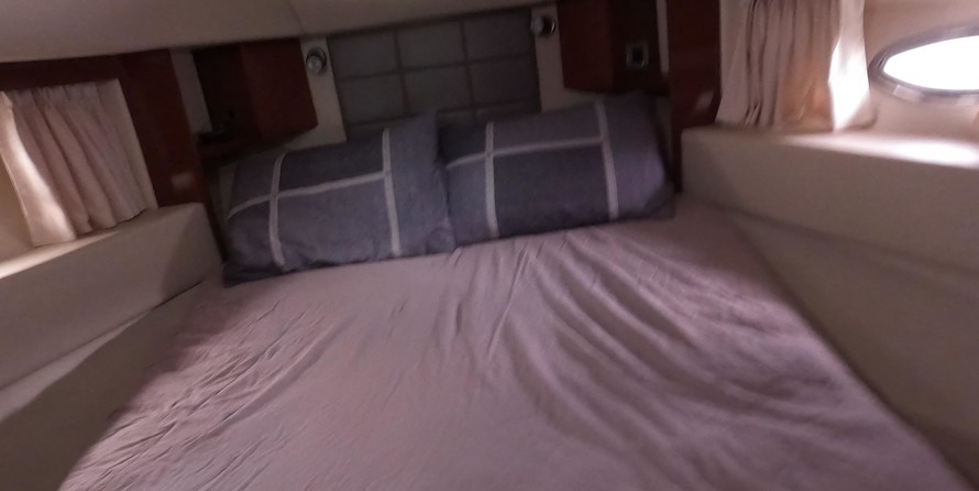 Sea ray sedan bridge