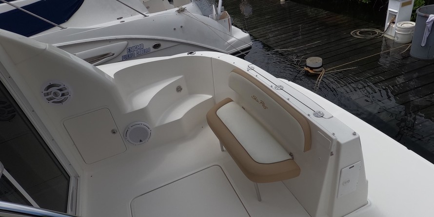 Sea ray sedan bridge