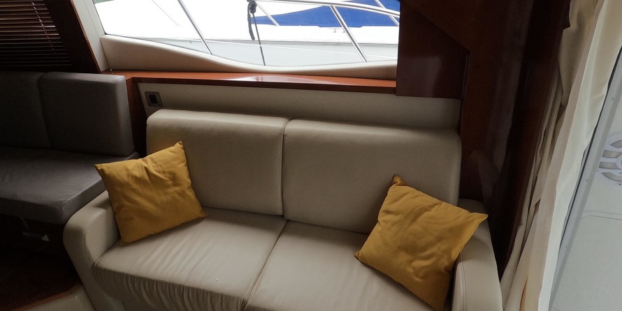 Sea ray sedan bridge