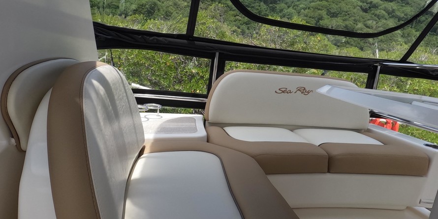 Sea ray sedan bridge