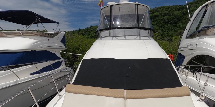 Sea ray sedan bridge