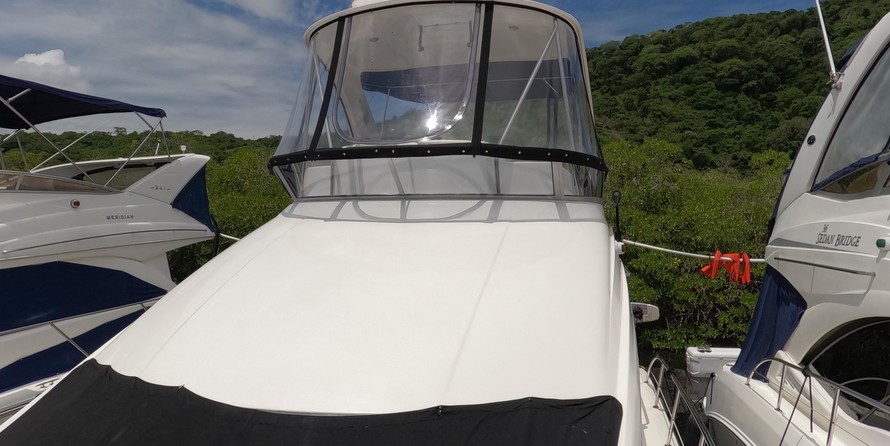 Sea ray sedan bridge