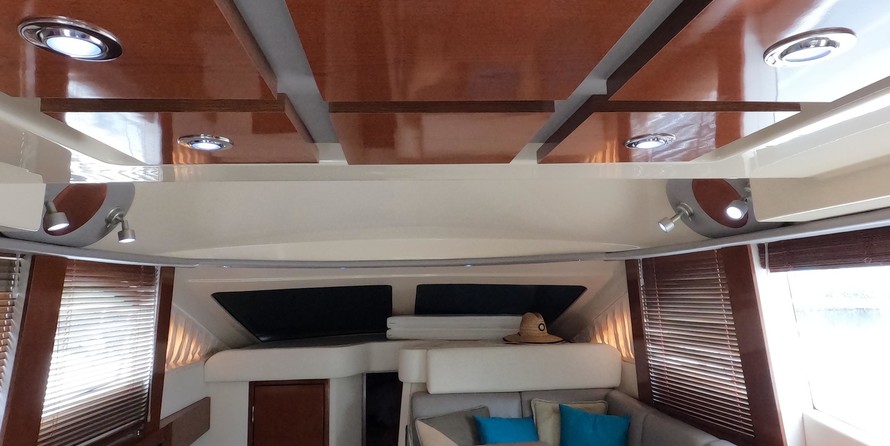 Sea ray sedan bridge