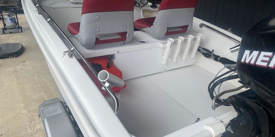 Boston Whaler 130 Super Sport