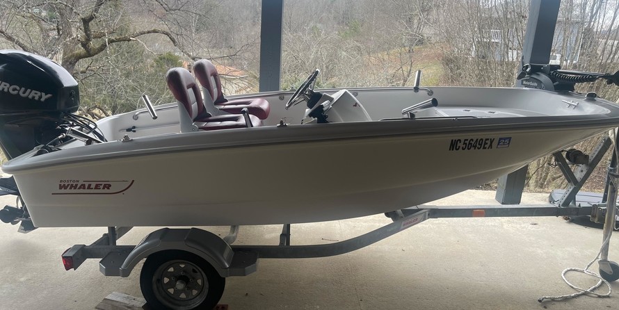 Boston Whaler 130 Super Sport