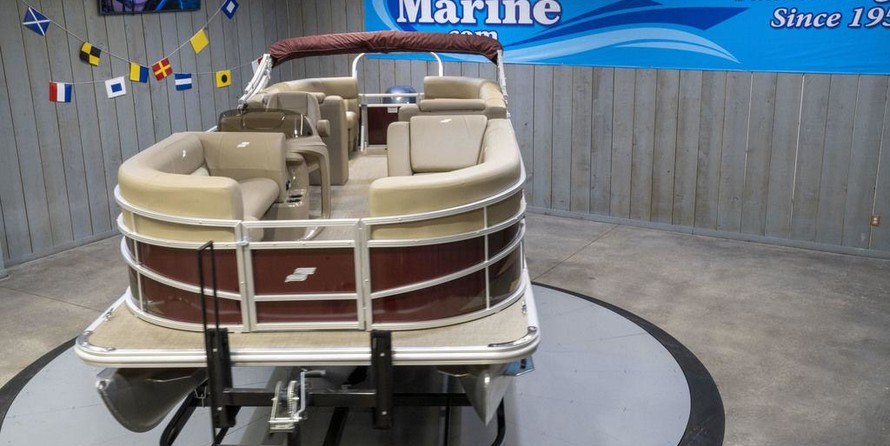 Starcraft Marine EX 22 R