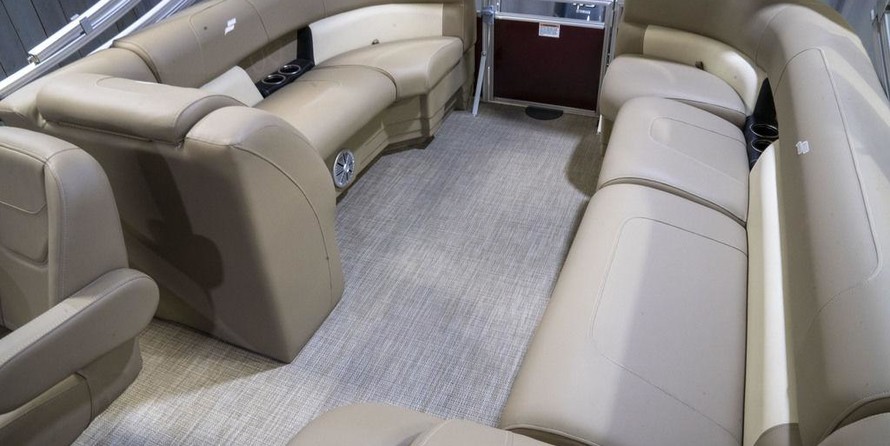 Starcraft Marine EX 22 R