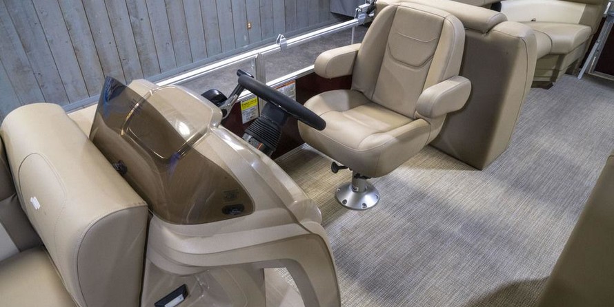 Starcraft Marine EX 22 R