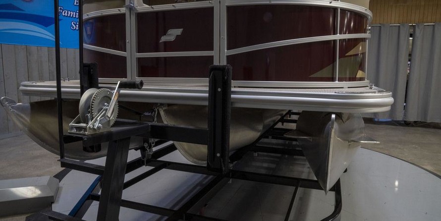 Starcraft Marine EX 22 R