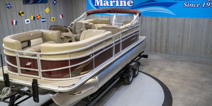 Starcraft Marine EX 22 R