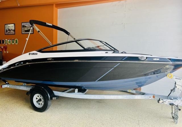 Yamaha SX195