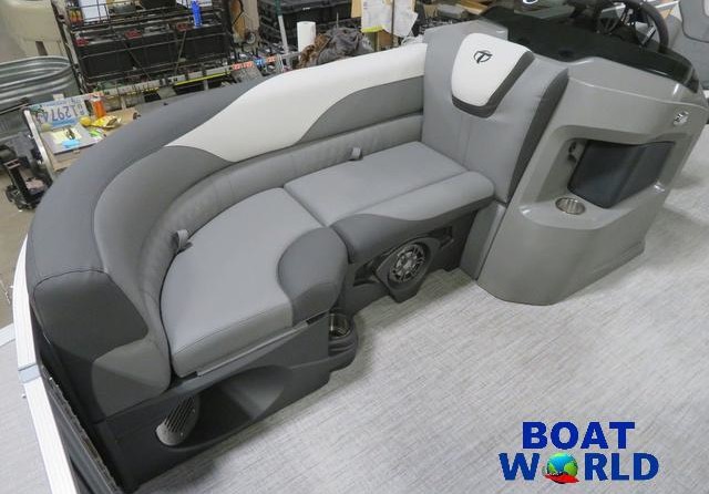 Tahoe LTZ 2185 Cruise Rear Bench (CRB) Pontoon & Honda 4