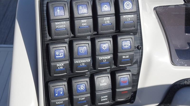 Starcraft Marine SLS 3