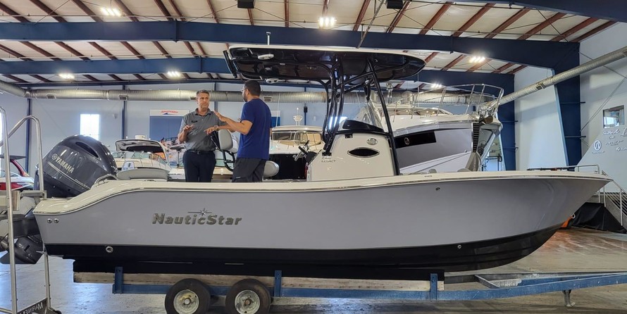 Nauticstar 2302 legacy