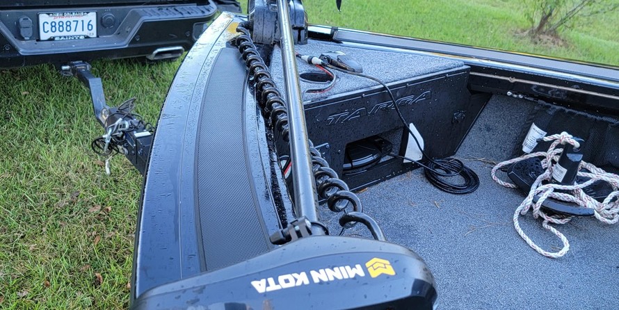 Tracker Targa V-18 WT