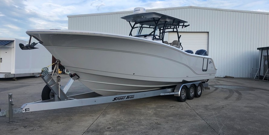 328 Sea Fox Commander