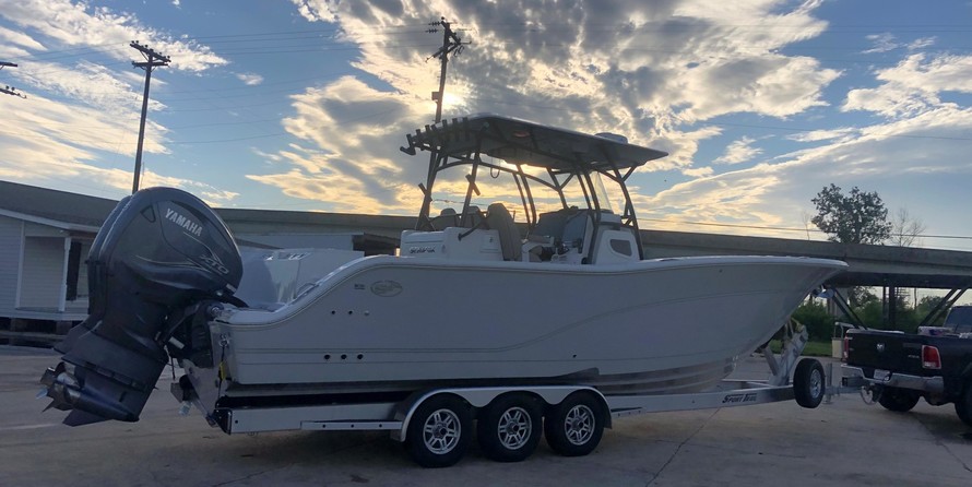 328 Sea Fox Commander