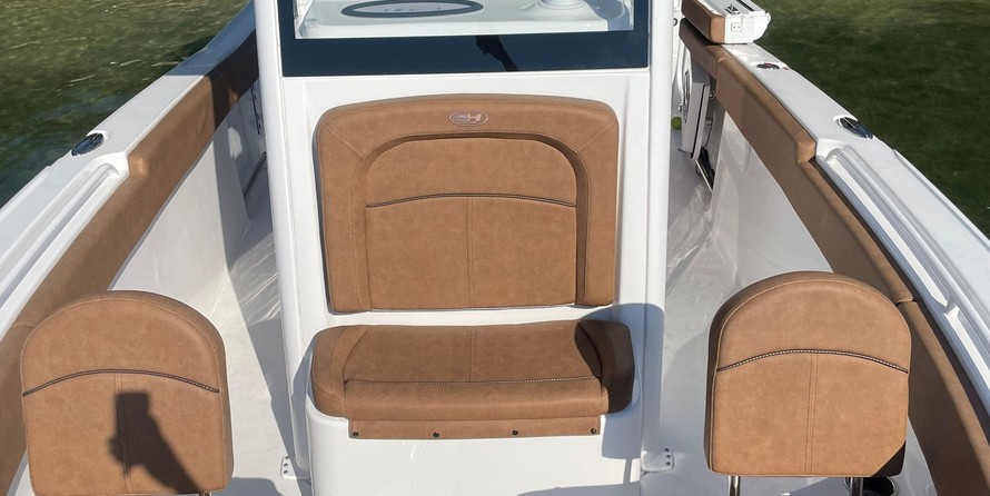 Sea Ray hunt ultra 211