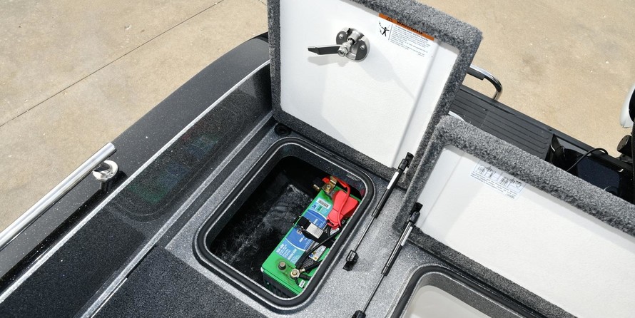 Everglades 230 cc w/ 250 verado